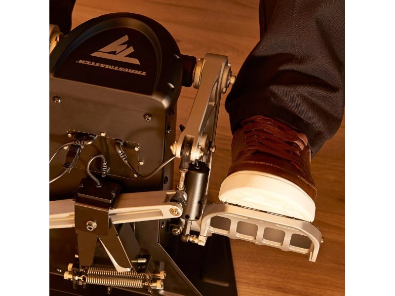 Thrustmaster Pedaliera Master Pendular | Flight Sim Cockpits